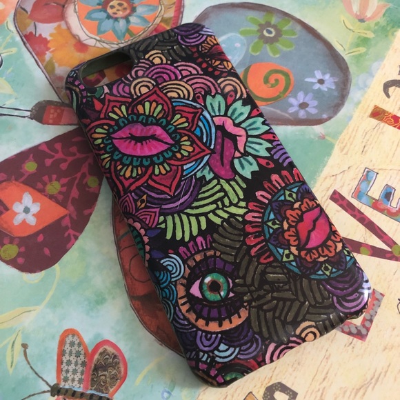 Nicole Miller iPhone 6 case - Picture 2 of 3